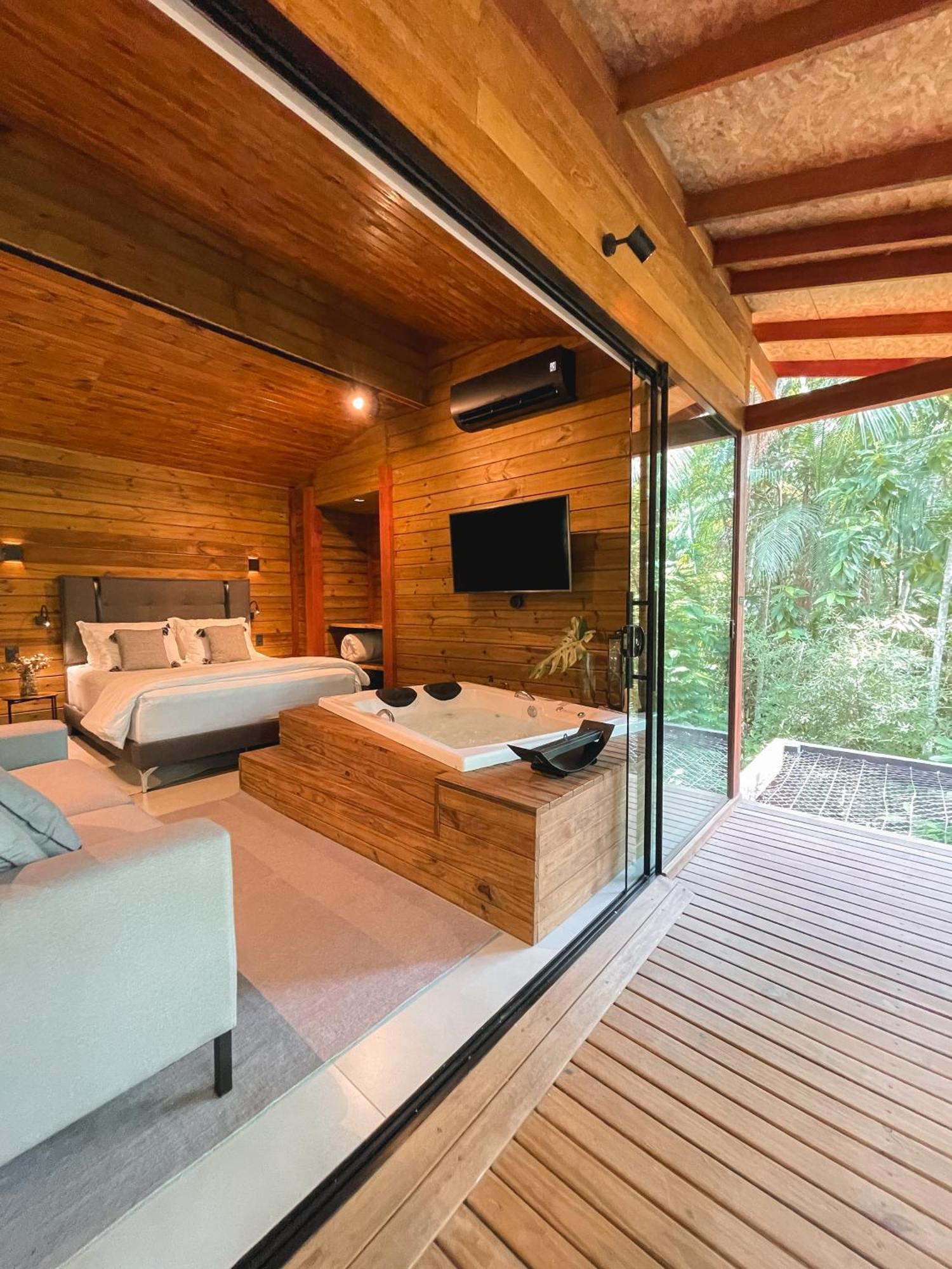 Cabana Equipada Em Meio A Natureza Em โปเมโรเจ ภายนอก รูปภาพ